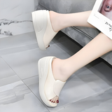 Xénia – minimalista elegáns ortopéd szandál