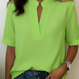 Margit - Elegáns V nyakú blúz