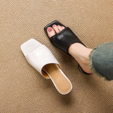 Molli - Curve Bőr Mules Sarok