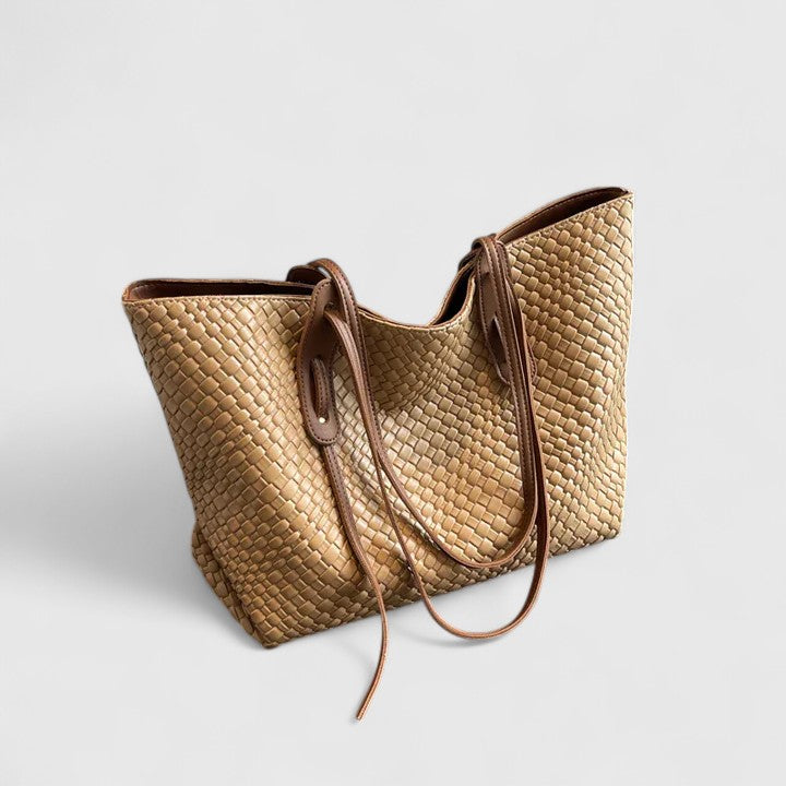Szilvia – fonott bőr shopper táska