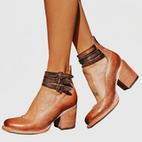 Nóra – bőr blokksarkú pumps bokapánttal