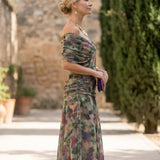 Orsolya – elegáns midi ruha V-kivágással